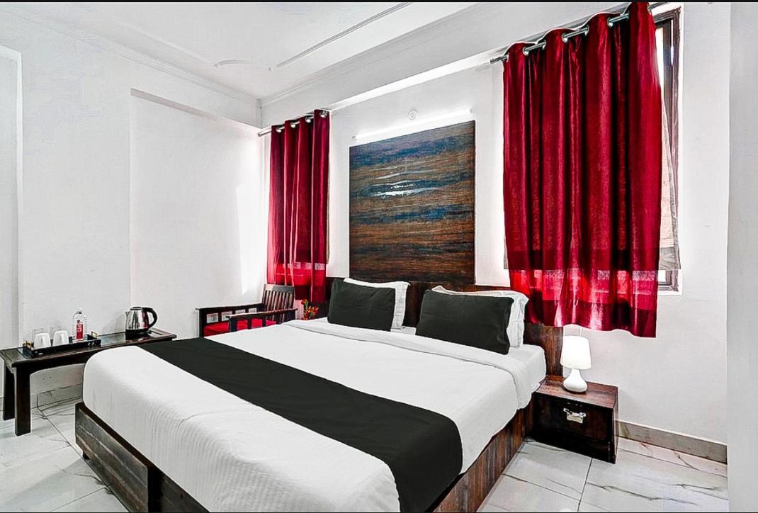 Hotel Sky Heights Jaipur Luaran gambar