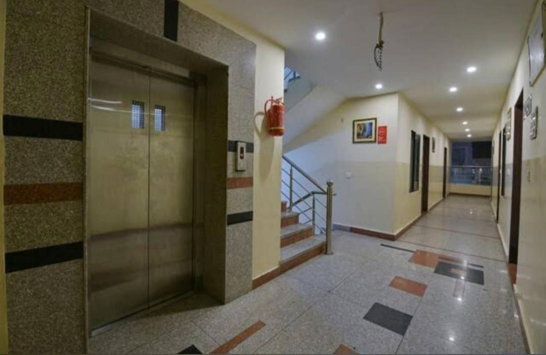 Hotel Sky Heights Jaipur Luaran gambar