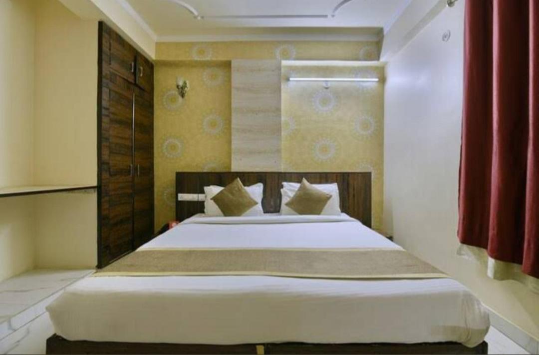 Hotel Sky Heights Jaipur Luaran gambar