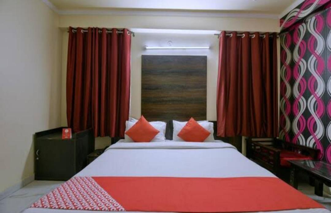 Hotel Sky Heights Jaipur Luaran gambar