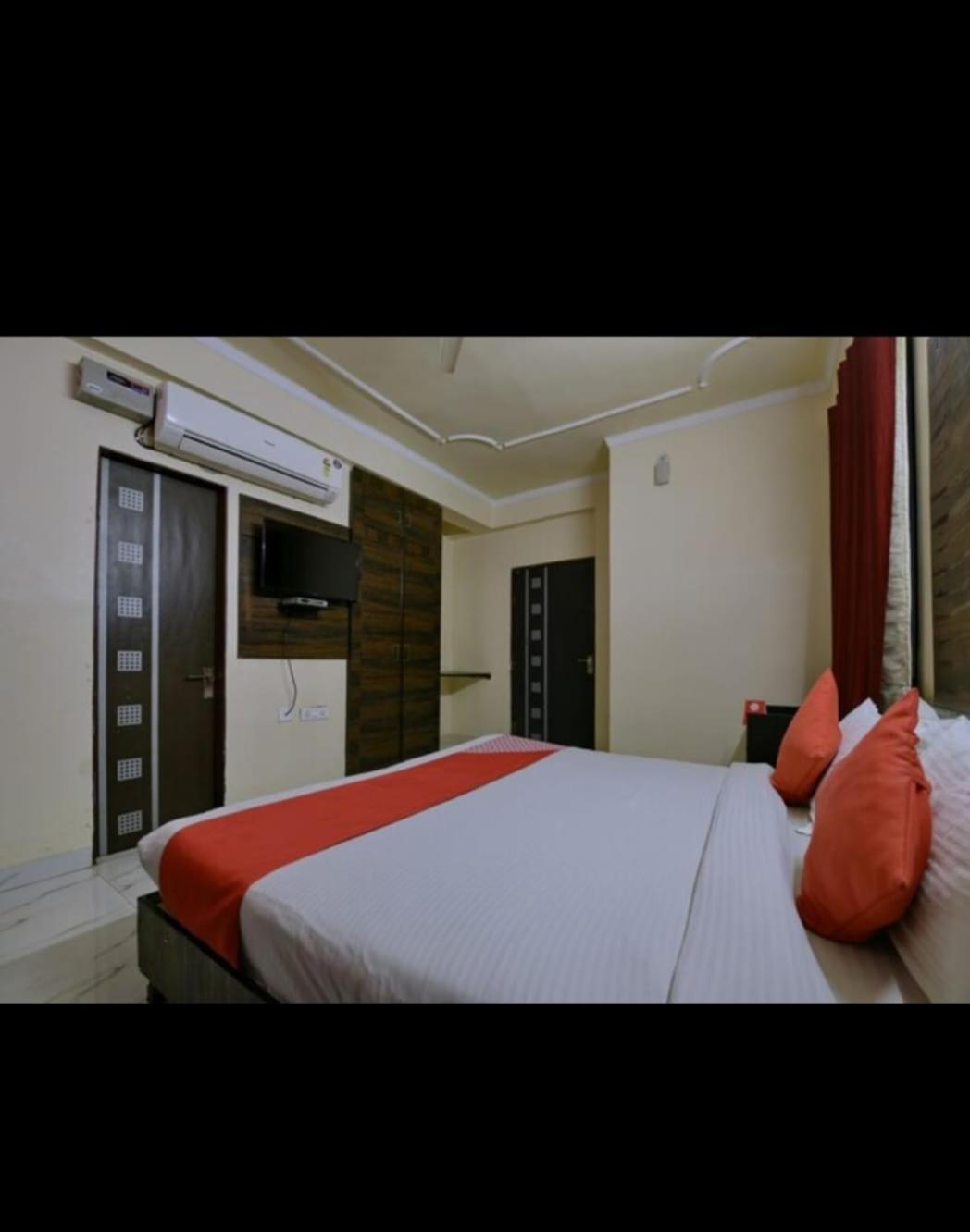 Hotel Sky Heights Jaipur Luaran gambar