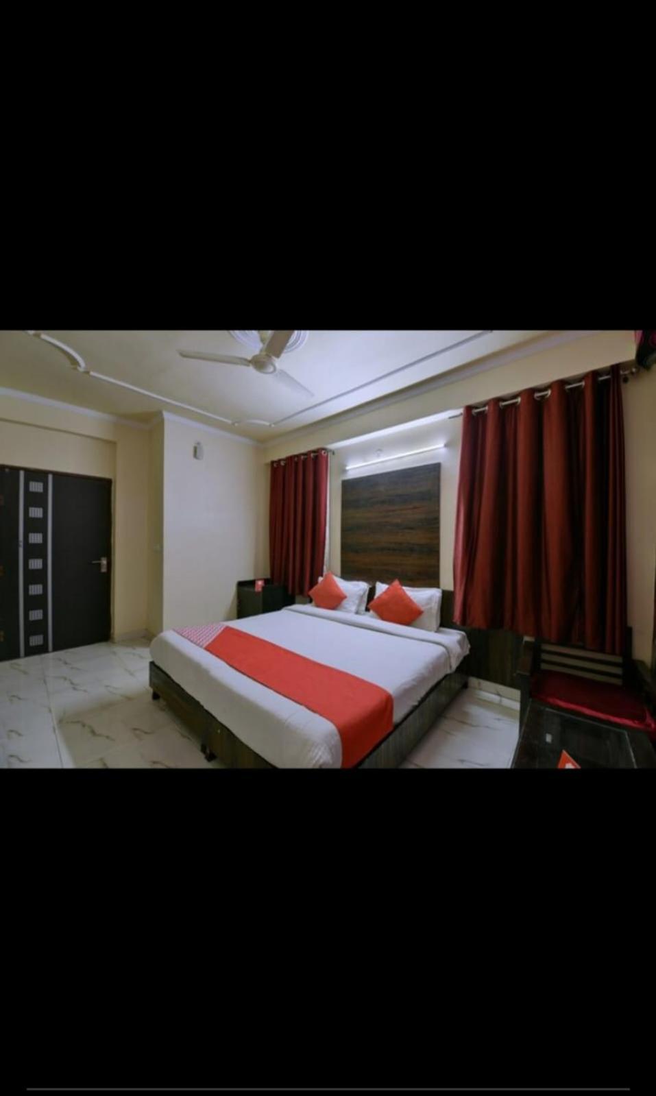 Hotel Sky Heights Jaipur Luaran gambar