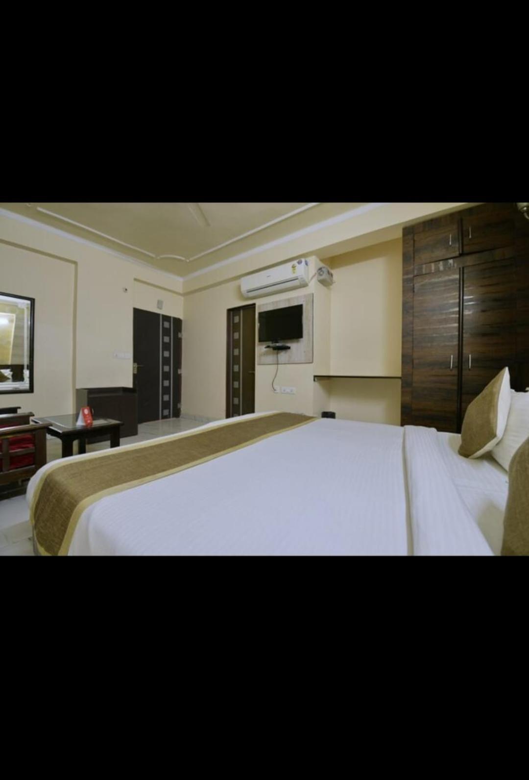 Hotel Sky Heights Jaipur Luaran gambar